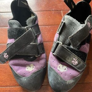 Women’s Rock Climbing Shoes